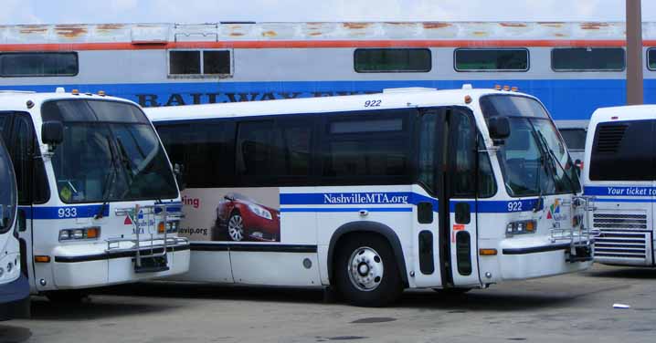 Nashville MTA Novabus RTS 933 & 922